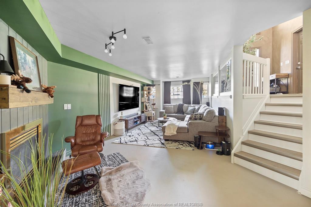 108 Westchester Road, Colchester, ON