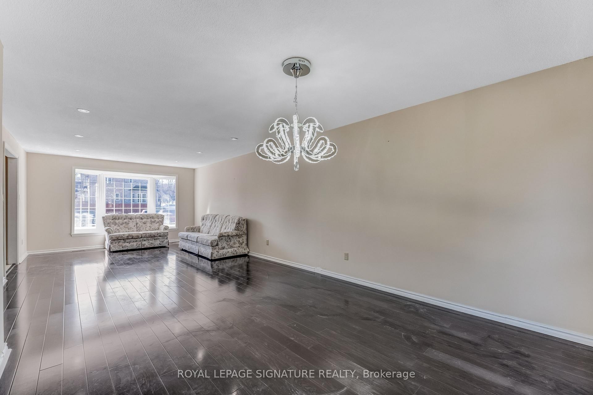 3161 Bayview Avenue, Toronto, ON - Indoor Photo Showing Other Room