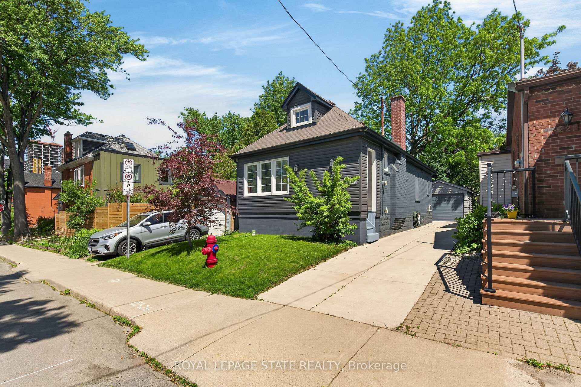 219 Hess Street S, Hamilton, ON - Outdoor