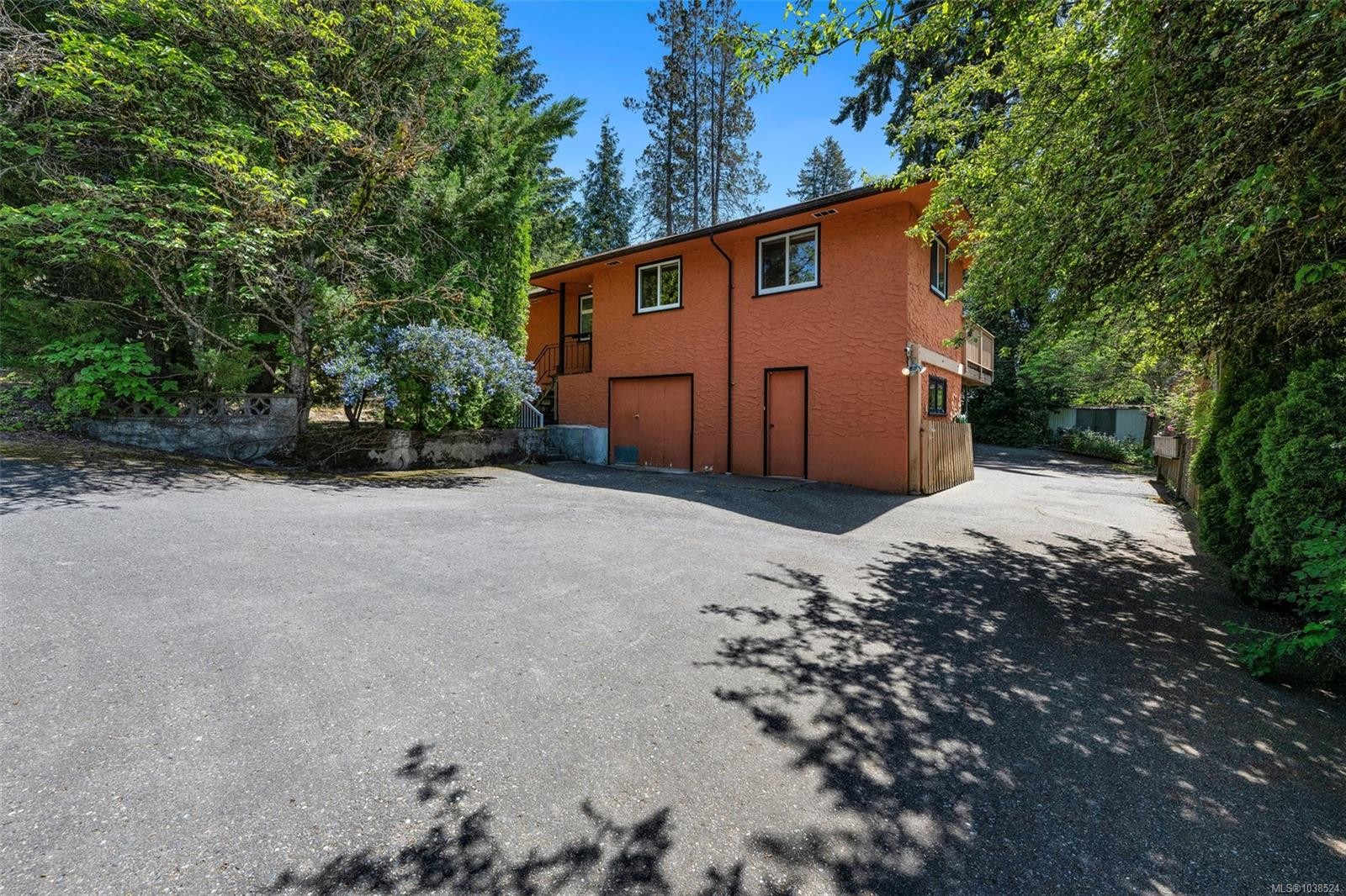 6182 Grieve Rd, Duncan, BC