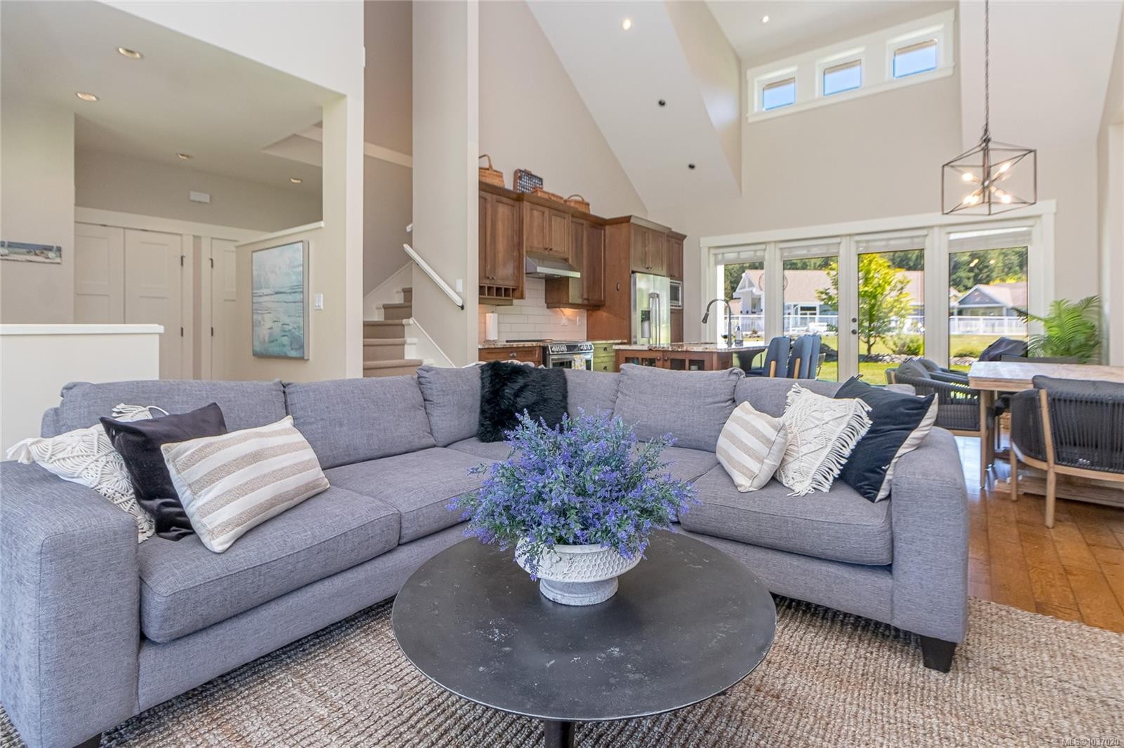 #15-5251 Island Hwy West, Qualicum Beach, BC
