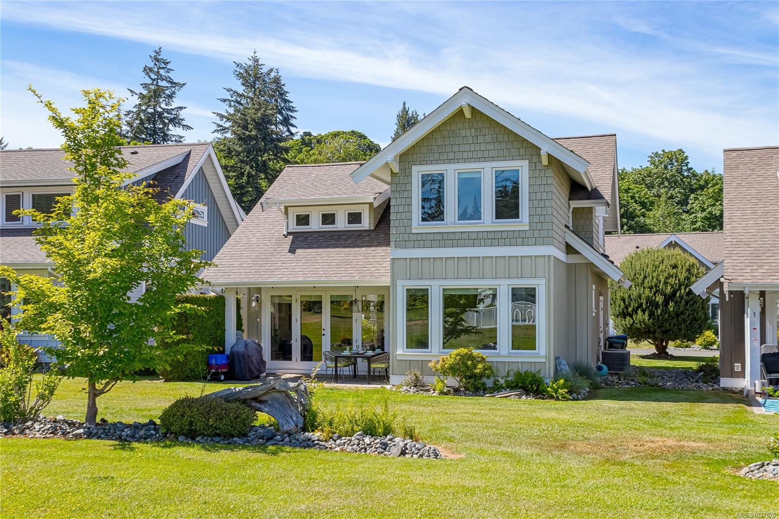 #15-5251 Island Hwy West, Qualicum Beach, BC