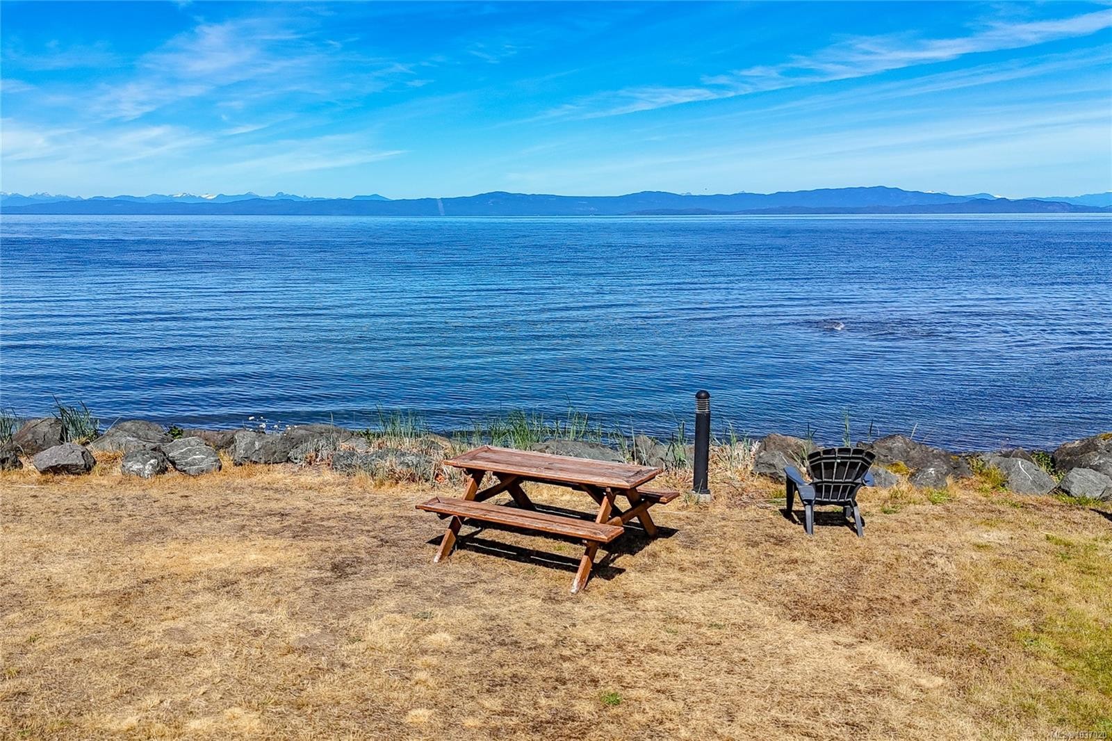 #15-5251 Island Hwy West, Qualicum Beach, BC