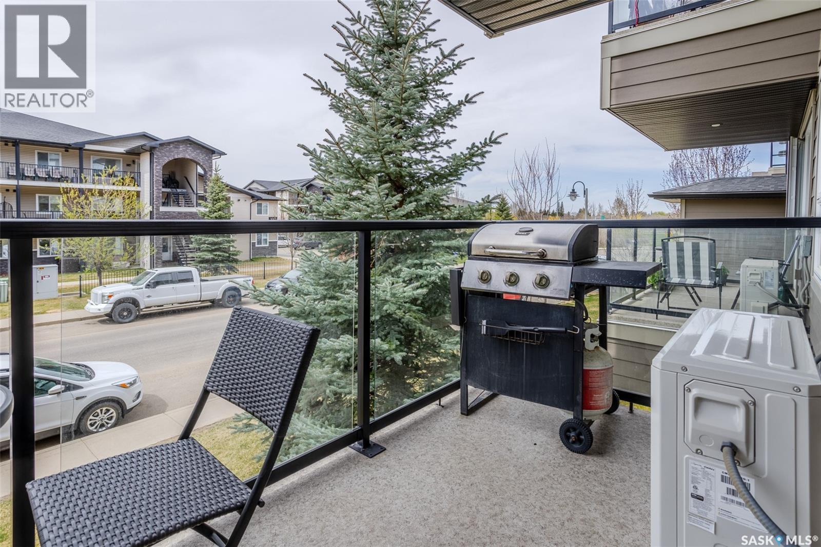 5109 110 Willis Crescent, Saskatoon, SK - Outdoor