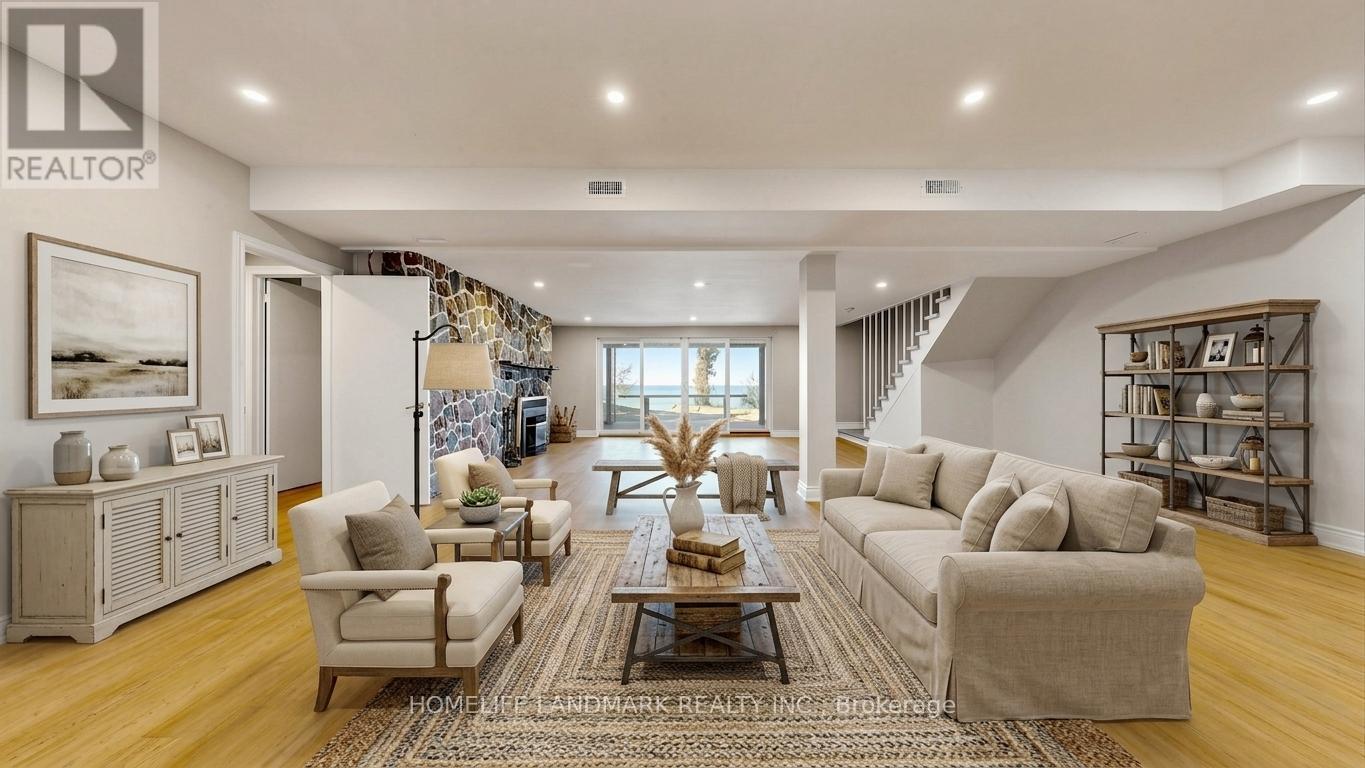 B735 Cedar Beach Road, Brock, ON - Indoor Photo Showing Living Room