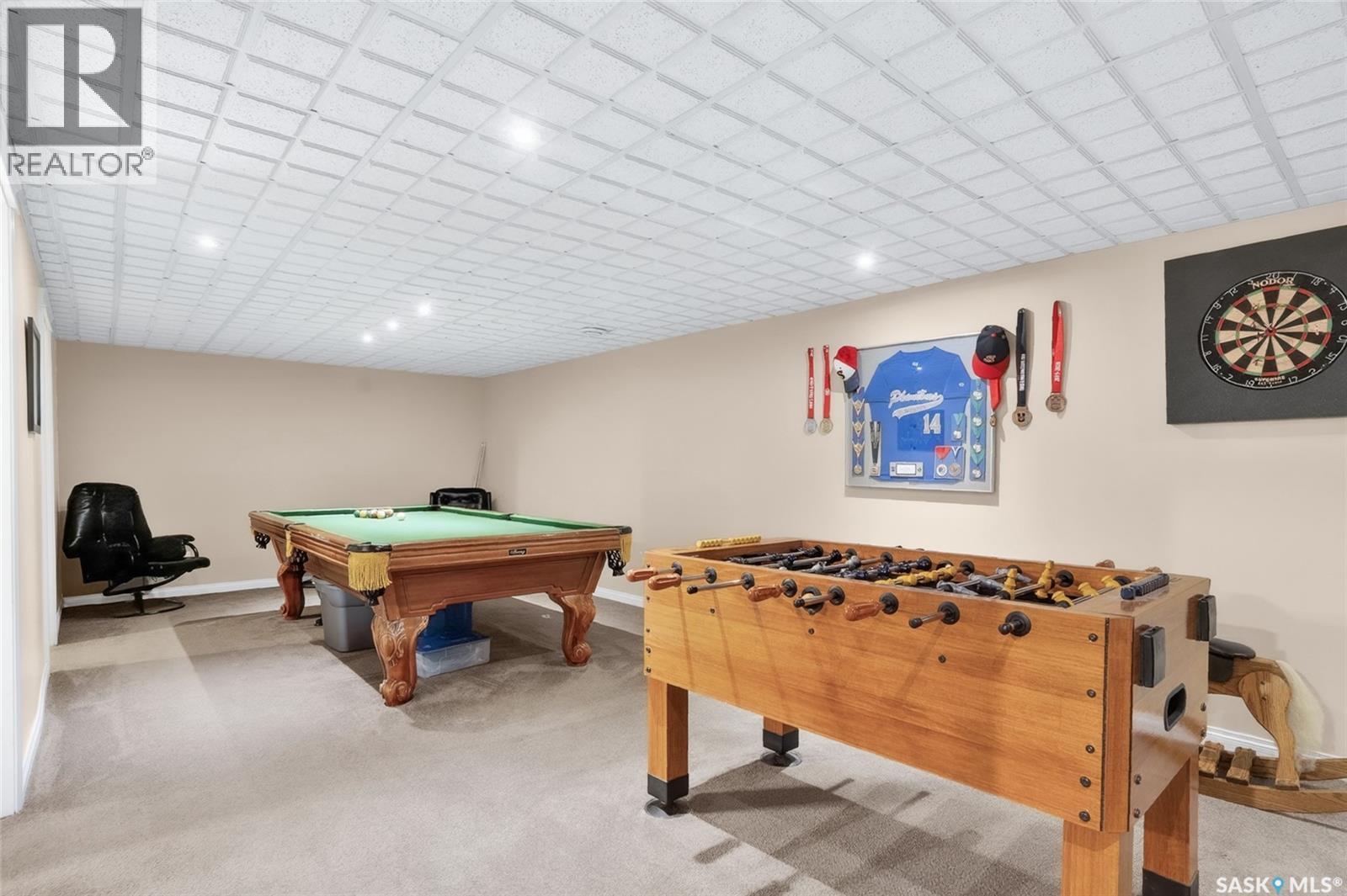 215 Neatby Crescent, Saskatoon, SK - Indoor Photo Showing Other Room