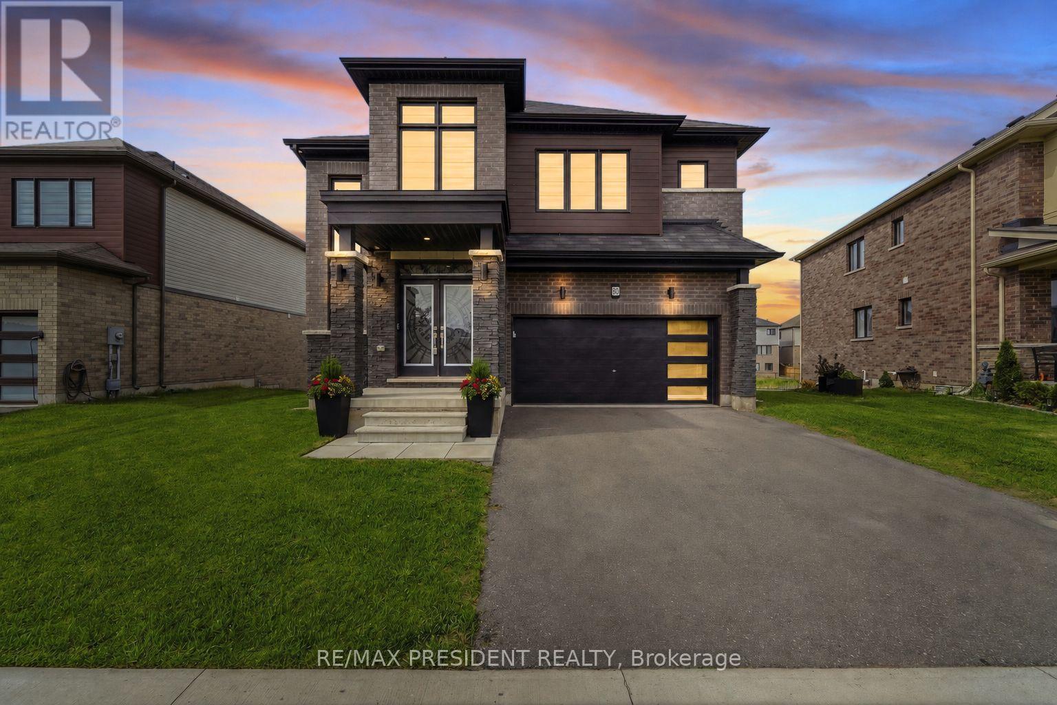 80 Explorer Way, Thorold, ON - Outdoor With Facade