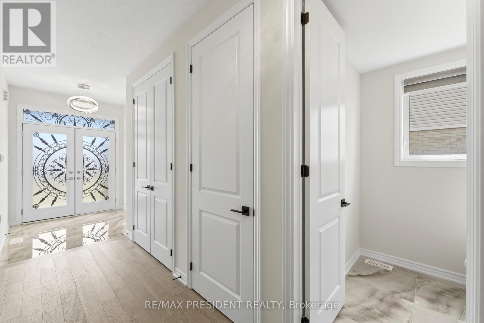 80 Explorer Way, Thorold, ON - Indoor Photo Showing Other Room