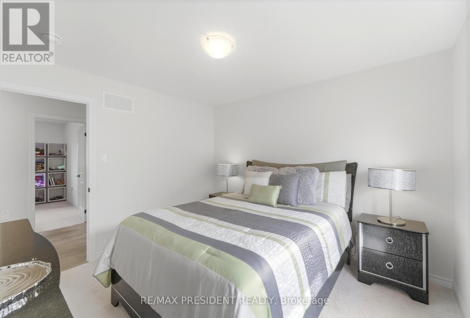 80 Explorer Way, Thorold, ON - Indoor Photo Showing Bedroom