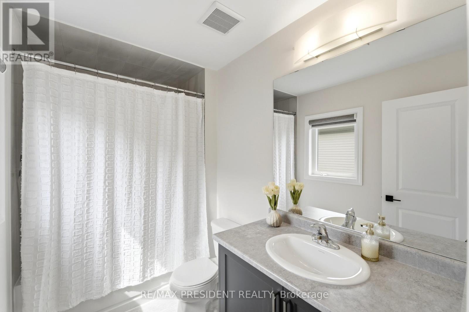 80 Explorer Way, Thorold, ON - Indoor Photo Showing Bathroom