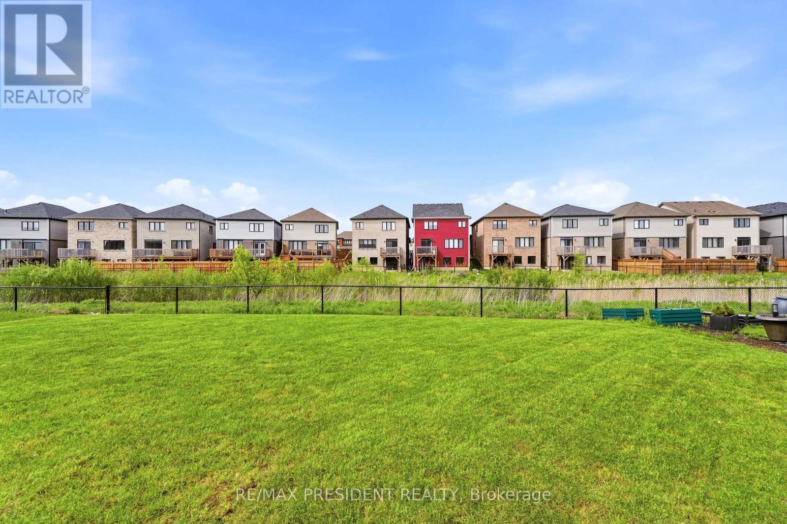 80 Explorer Way, Thorold, ON - Outdoor