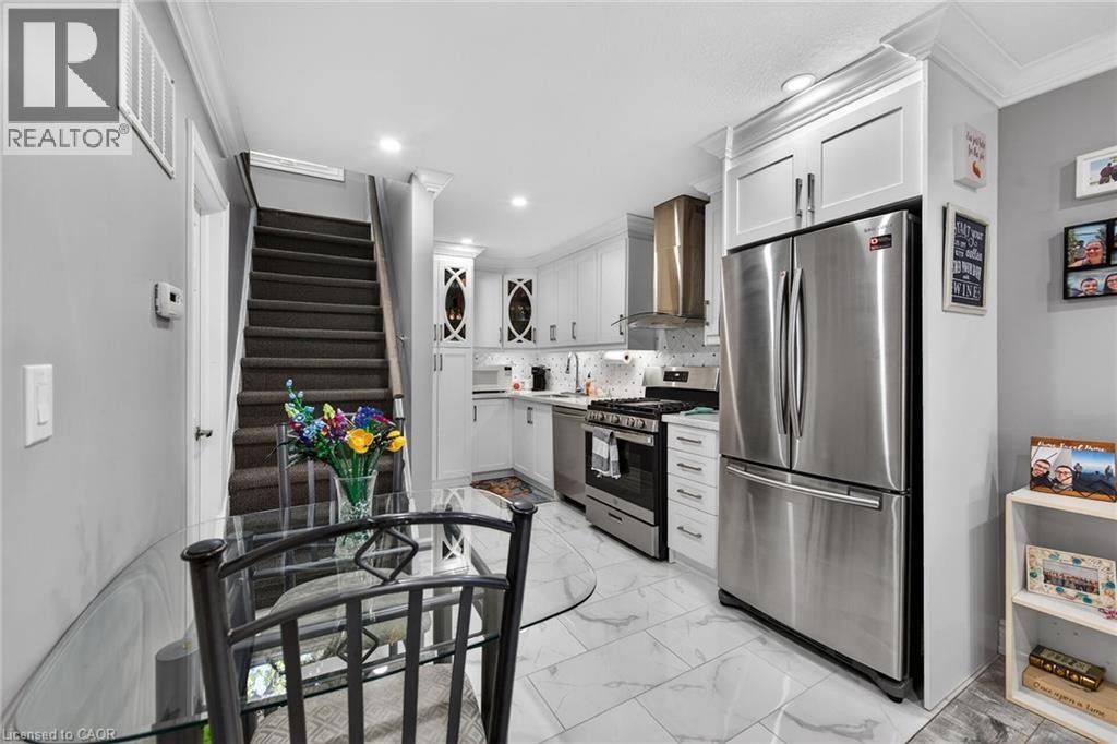 219 Hess Street S, Hamilton, ON - Indoor Photo Showing Kitchen With Stainless Steel Kitchen