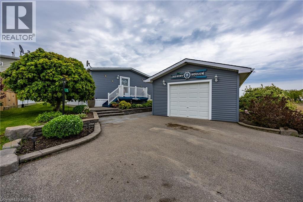 Detached Single Car Garage with Hobby Room/Workshop - 2 Hickory Hollow, Nanticoke, ON - Outdoor
