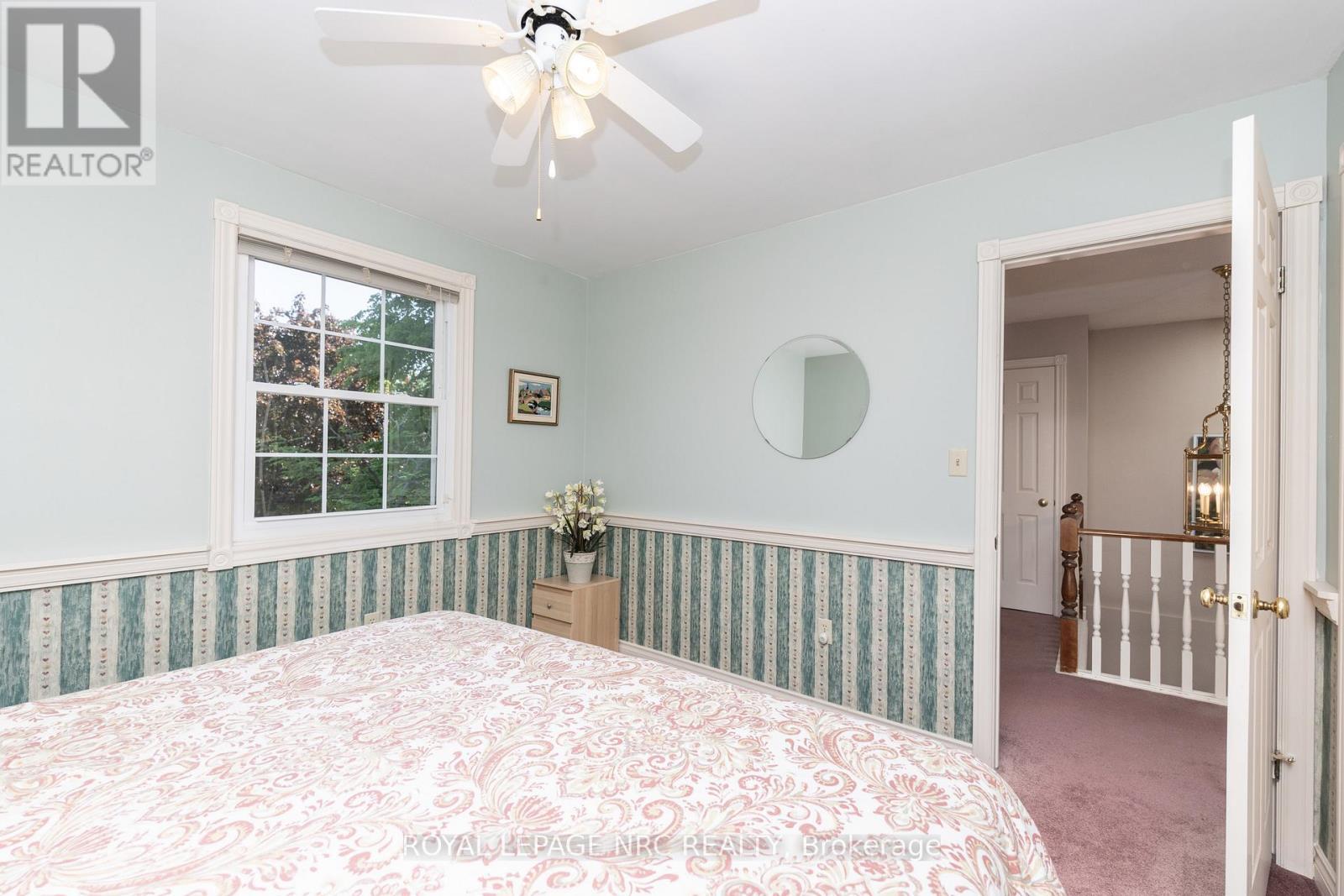 35 Garrison Village Drive, Niagara-On-The-Lake (Town), ON - Indoor Photo Showing Bedroom