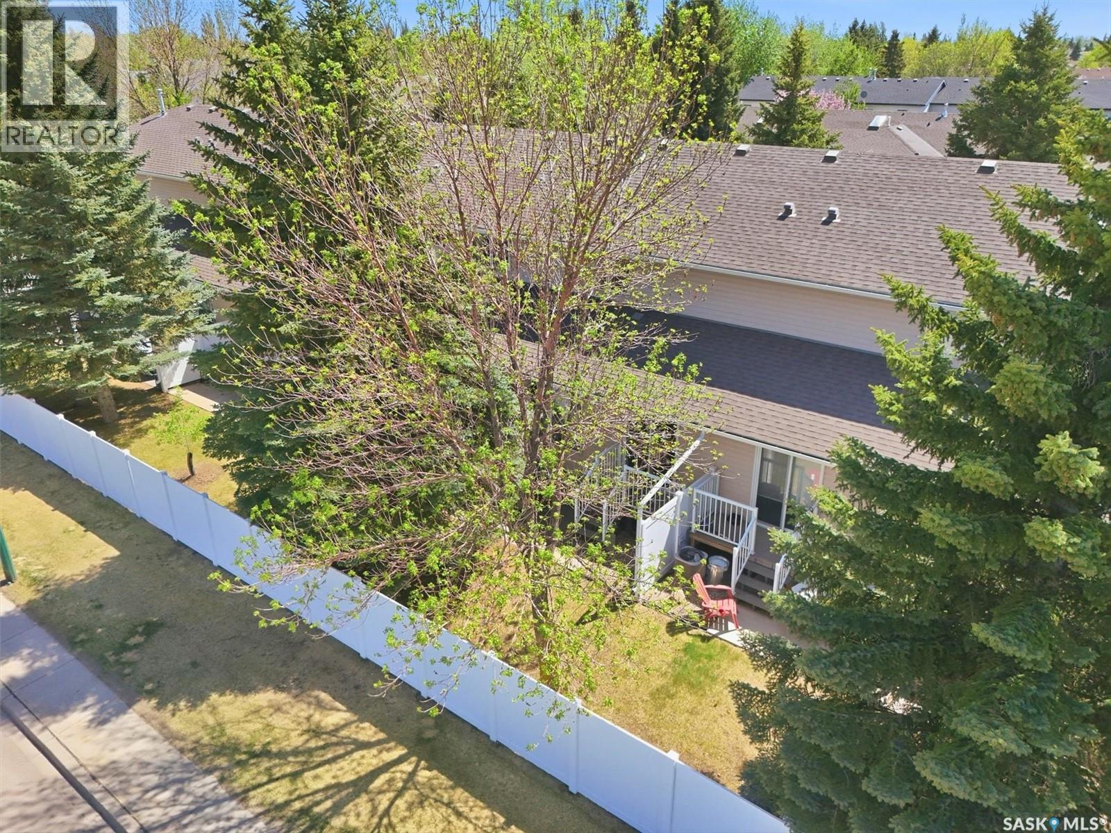 105 615 Mcwillie Avenue, Saskatoon, SK - Outdoor With View