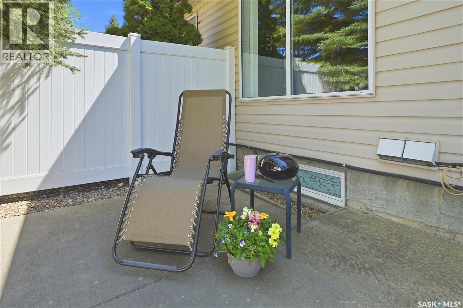 105 615 Mcwillie Avenue, Saskatoon, SK - Outdoor With Exterior