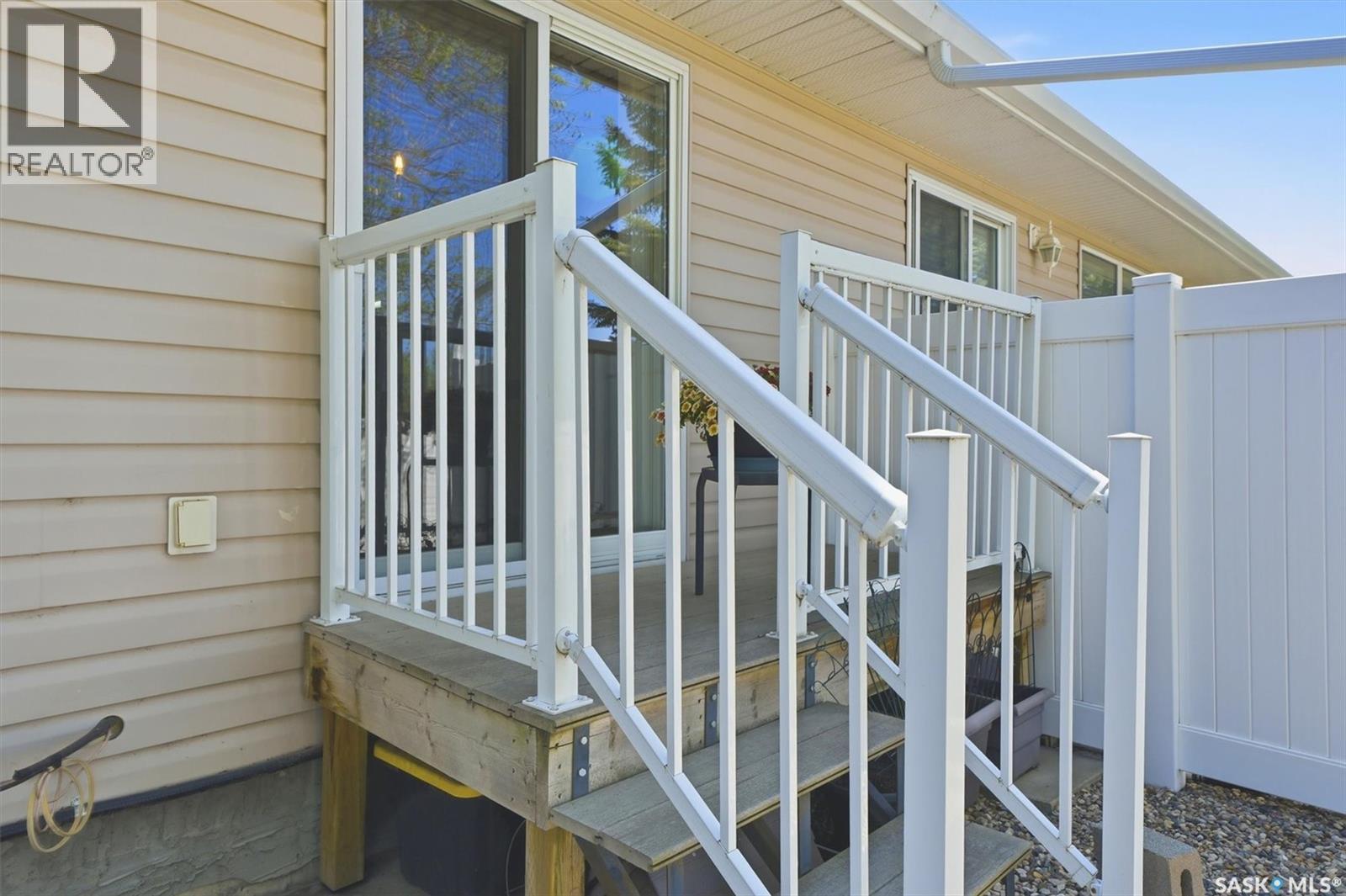 105 615 Mcwillie Avenue, Saskatoon, SK - Outdoor With Exterior