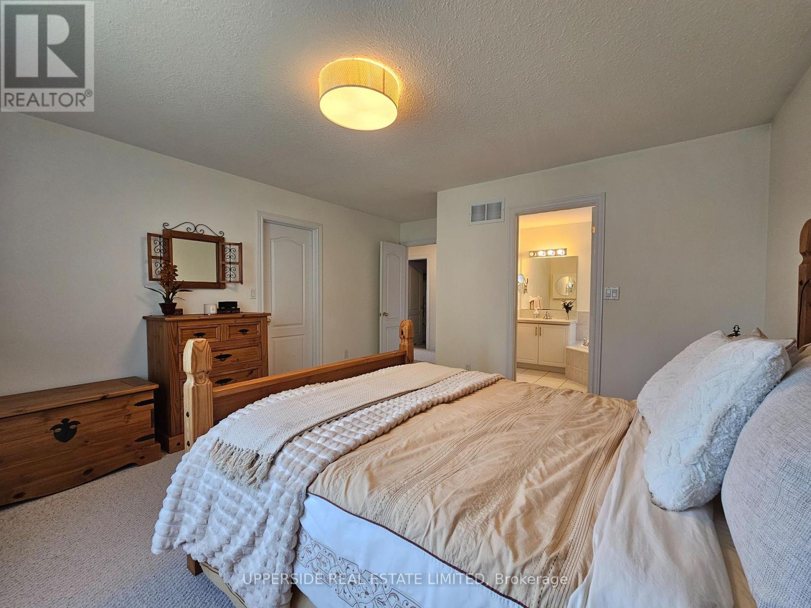 4 Kingsley Road S, Halton Hills, ON