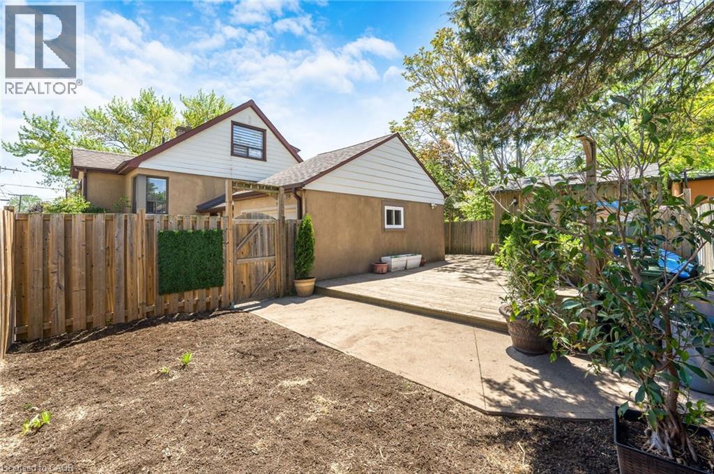 1 Galbraith Drive, Hamilton, ON - Outdoor