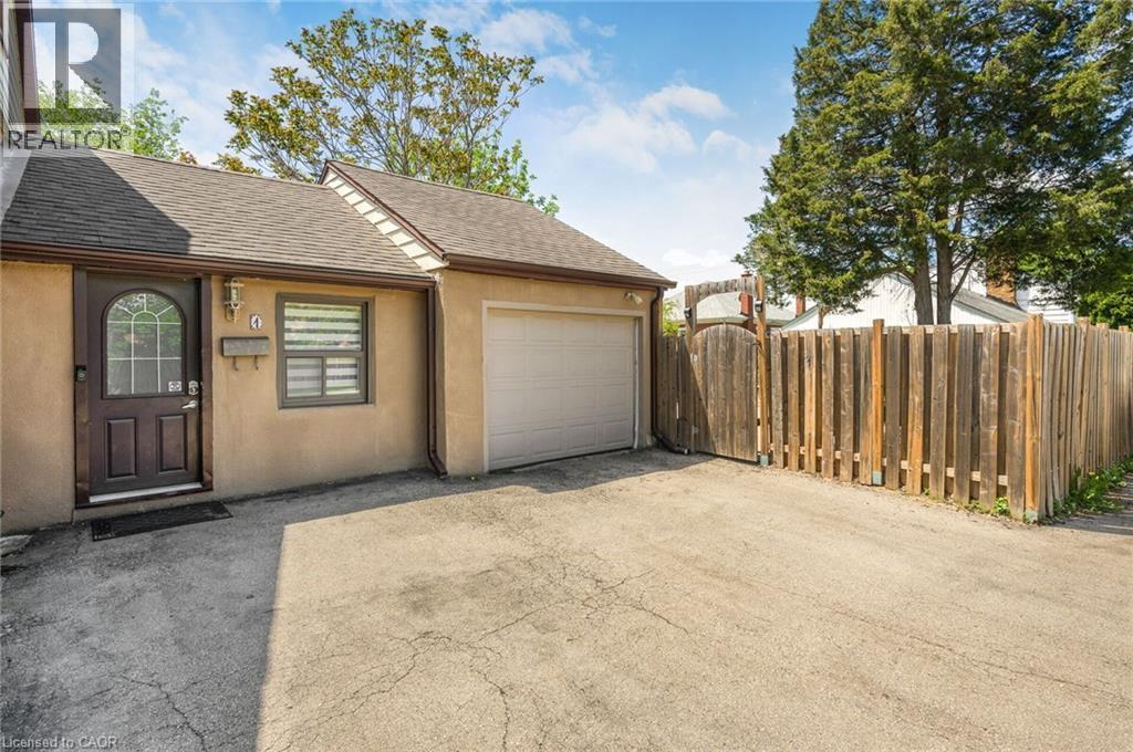 1 Galbraith Drive, Hamilton, ON - Outdoor