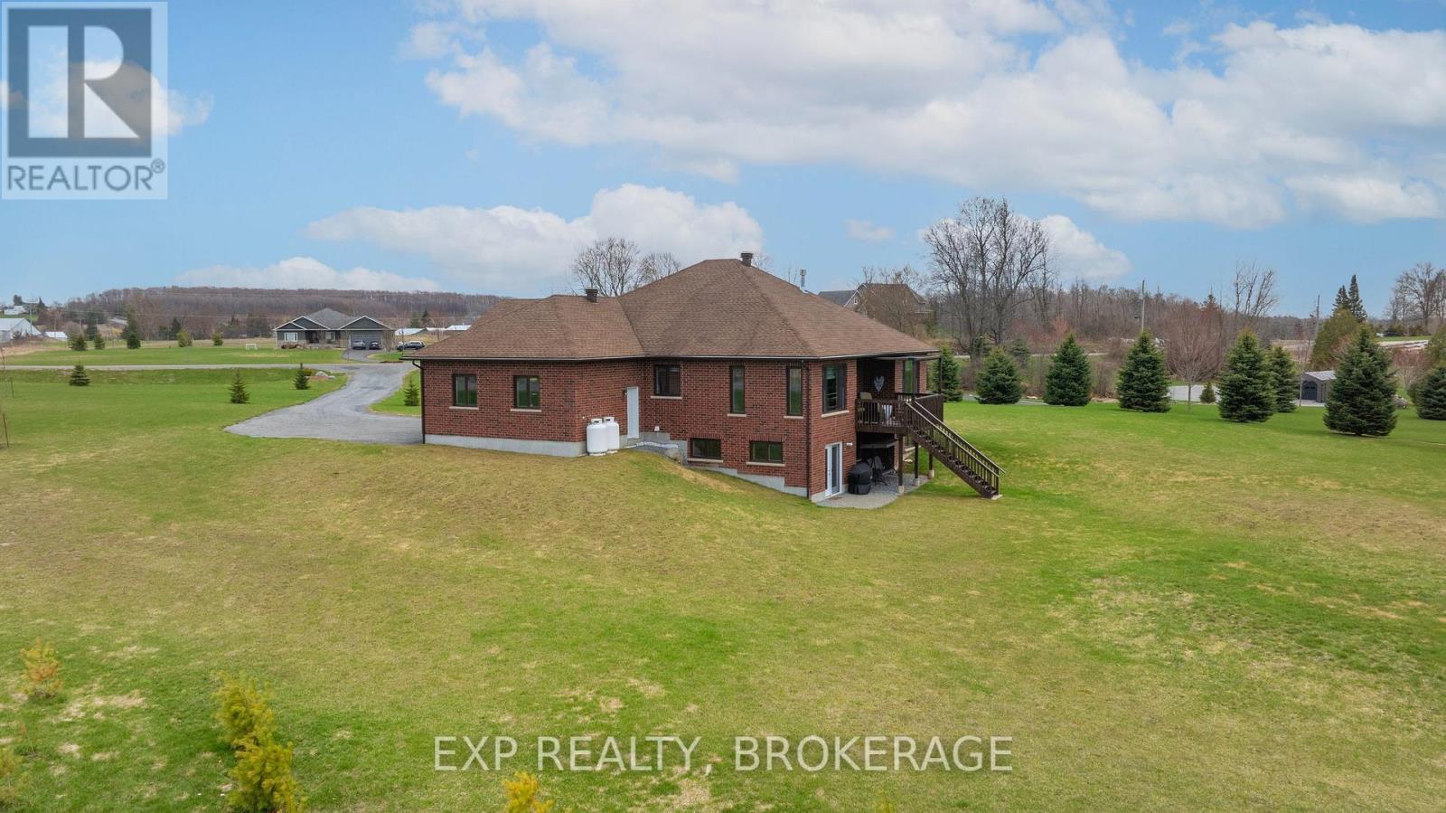 4 Sandstone Court, Frontenac (Frontenac South), ON