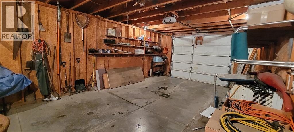 933 Old Glass Road, Wallaceburg, ON