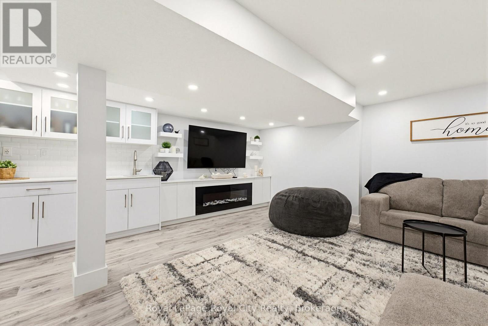 31 Wetland Way, Kitchener, ON