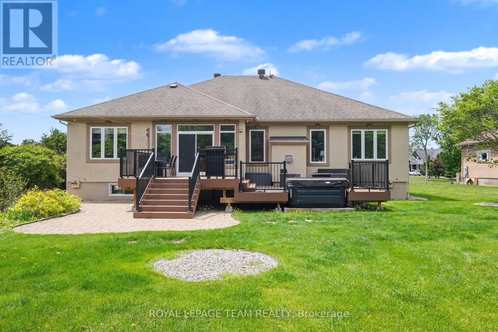 6868 Sparkling Lake Way, Ottawa, ON - Outdoor With Deck Patio Veranda