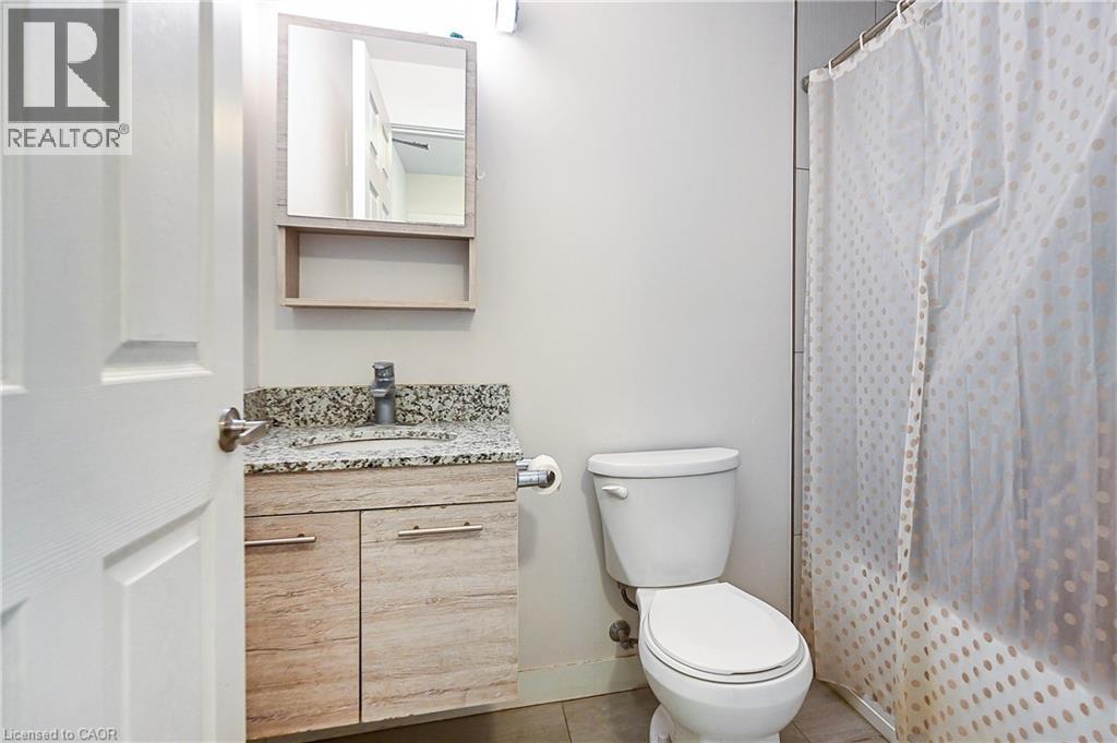 251 Hemlock Street Unit# 201, Waterloo, ON - Indoor Photo Showing Bathroom