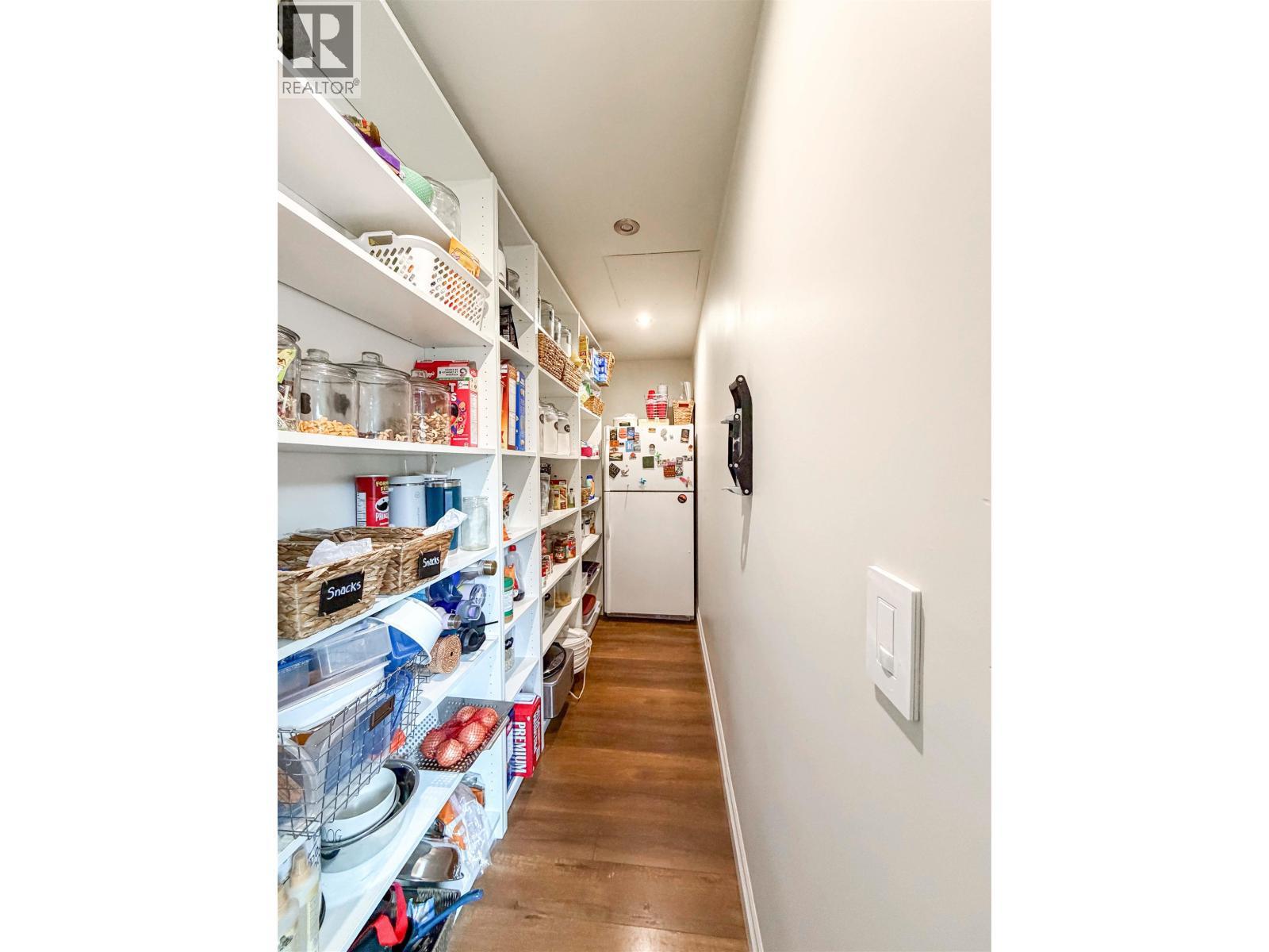 87 Angle Street, Kitimat, BC - Indoor