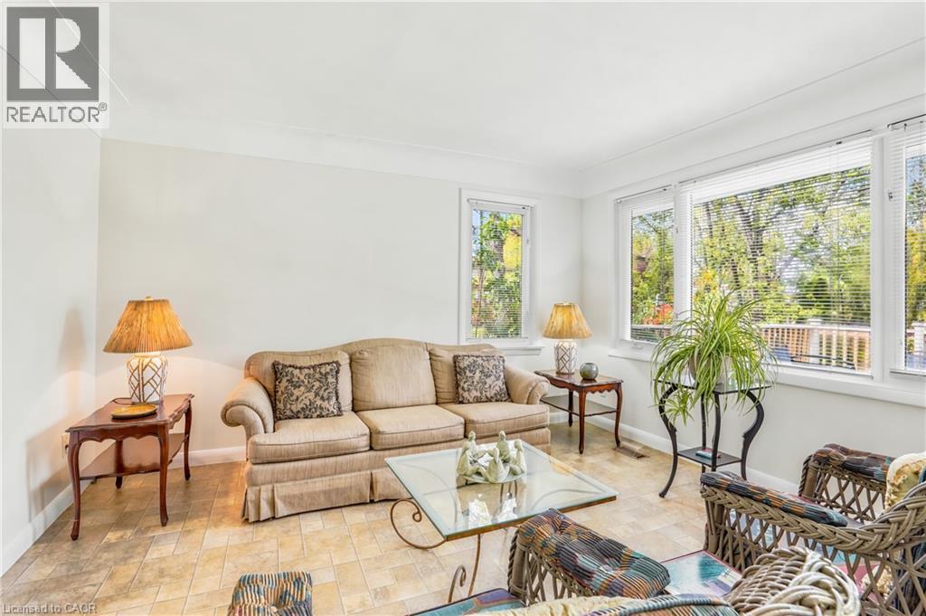 227 Glancaster Road, Ancaster, ON