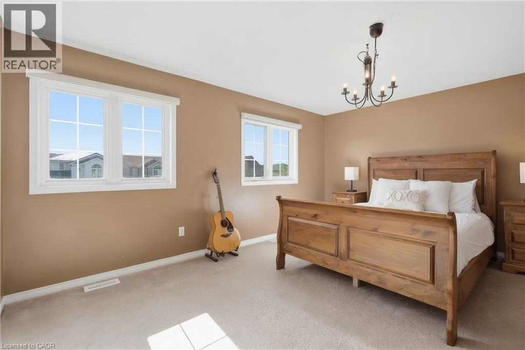 1089 Copper Leaf Crescent, Kitchener, ON - Indoor Photo Showing Bedroom