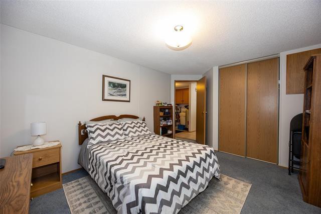42 Village Dr, Ste Anne, MB