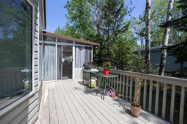 42 Village Dr, Ste Anne, MB