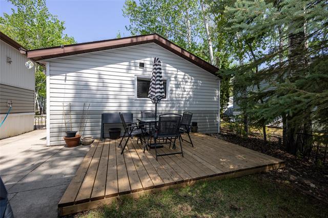 42 Village Dr, Ste Anne, MB