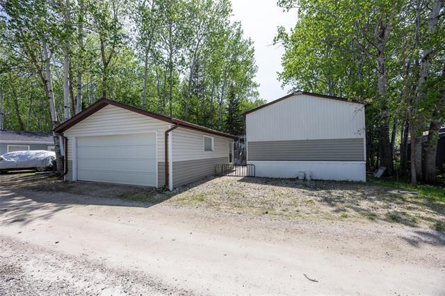 42 Village Dr, Ste Anne, MB