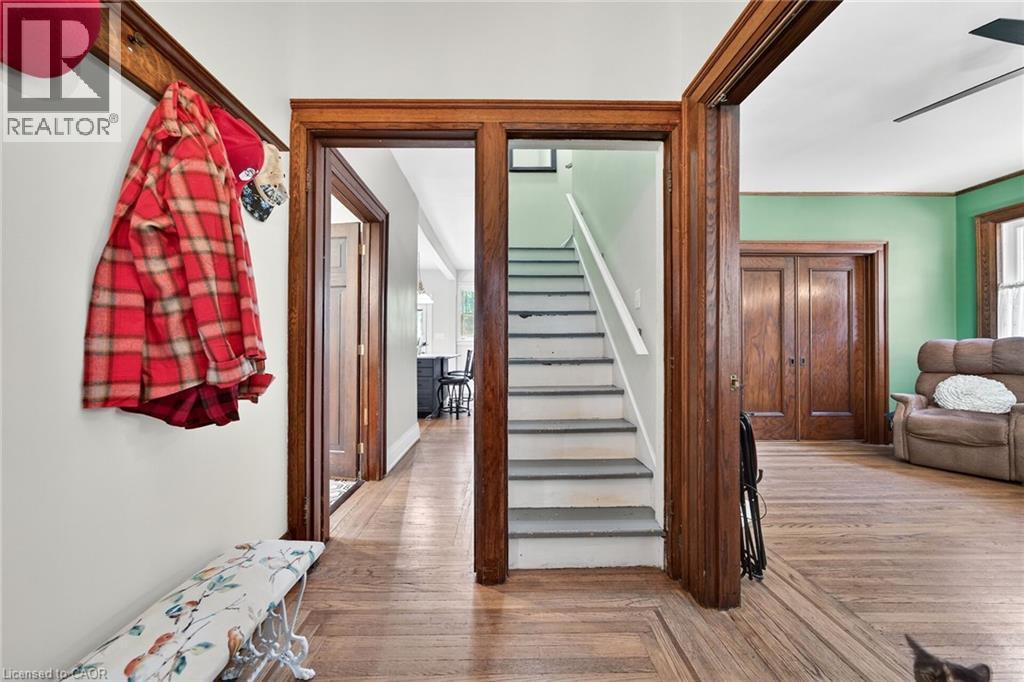 40 Fairleigh Crescent, Hamilton, ON - Indoor Photo Showing Other Room