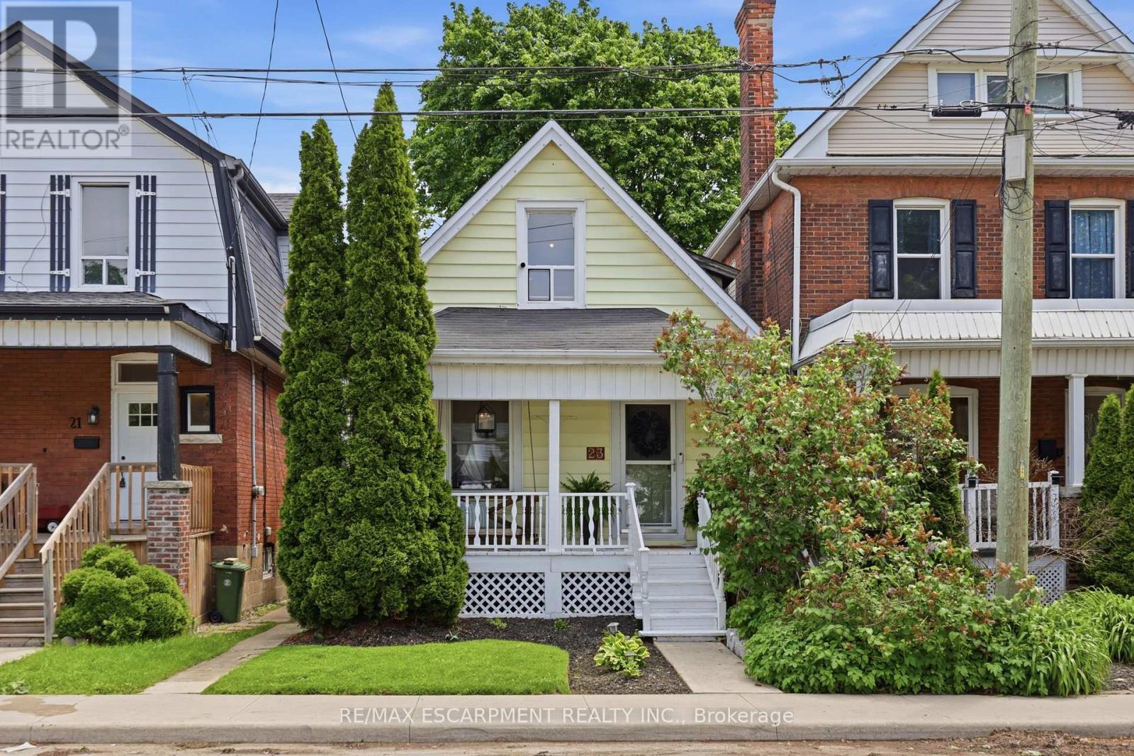 23 East 21St Street, Hamilton, ON - Outdoor With Deck Patio Veranda With Facade