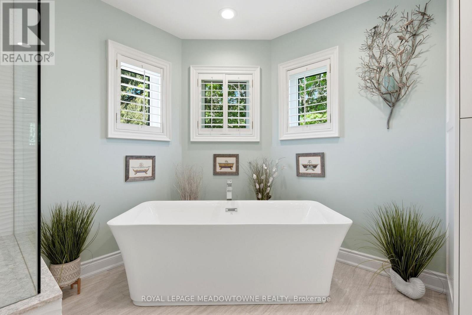 25 Gollop Crescent, Halton Hills, ON - Indoor Photo Showing Bathroom