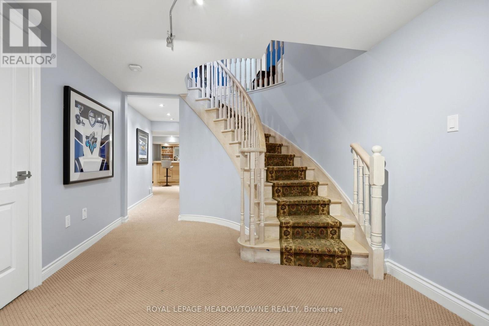 25 Gollop Crescent, Halton Hills, ON - Indoor Photo Showing Other Room