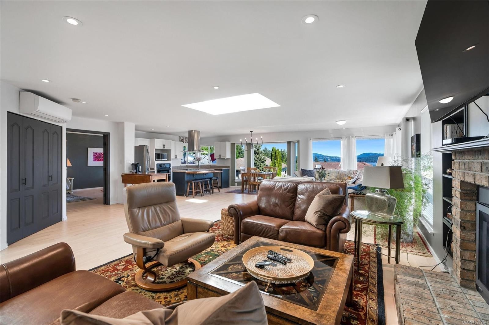 556 Marine View, Cobble Hill, BC