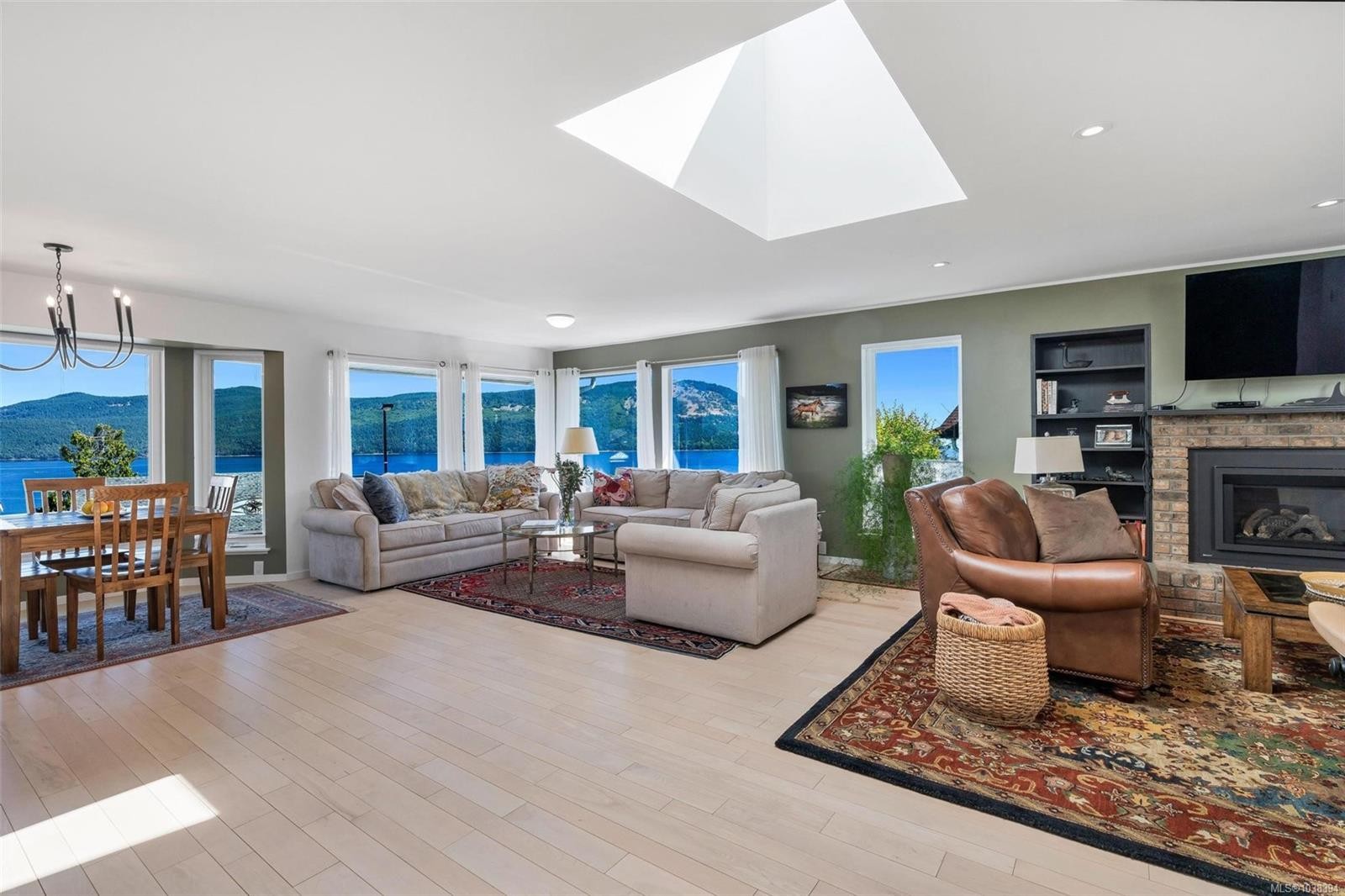 556 Marine View, Cobble Hill, BC