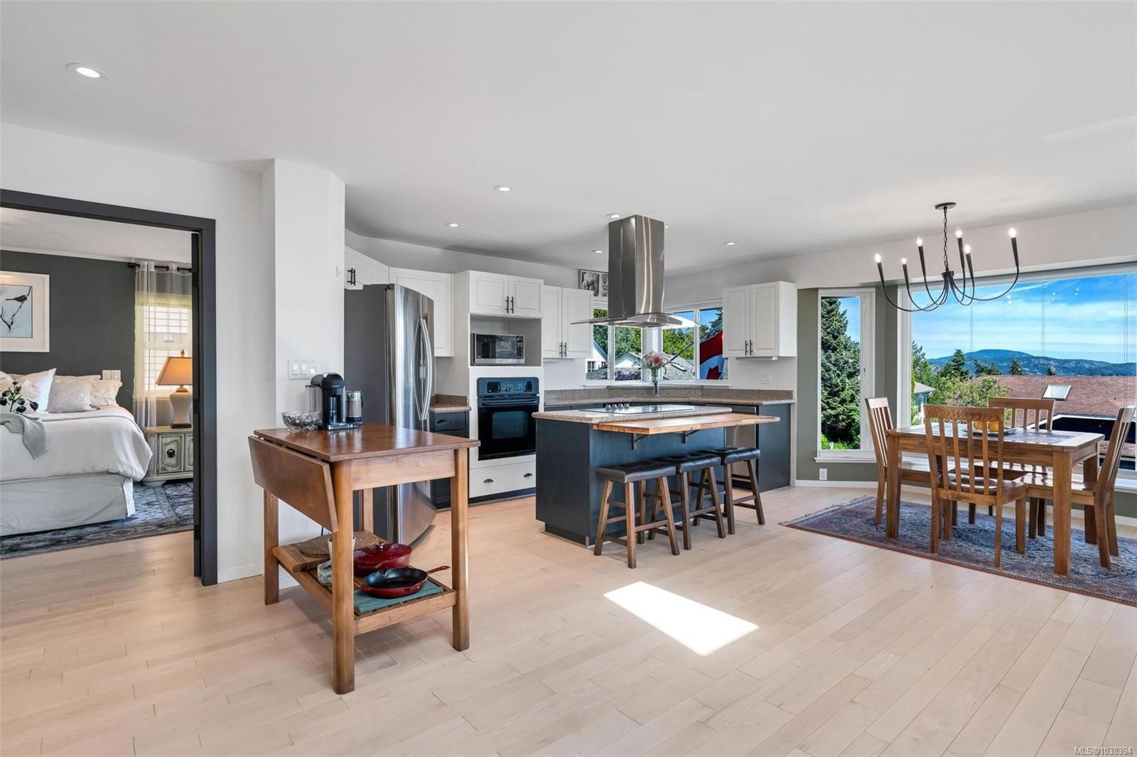 556 Marine View, Cobble Hill, BC