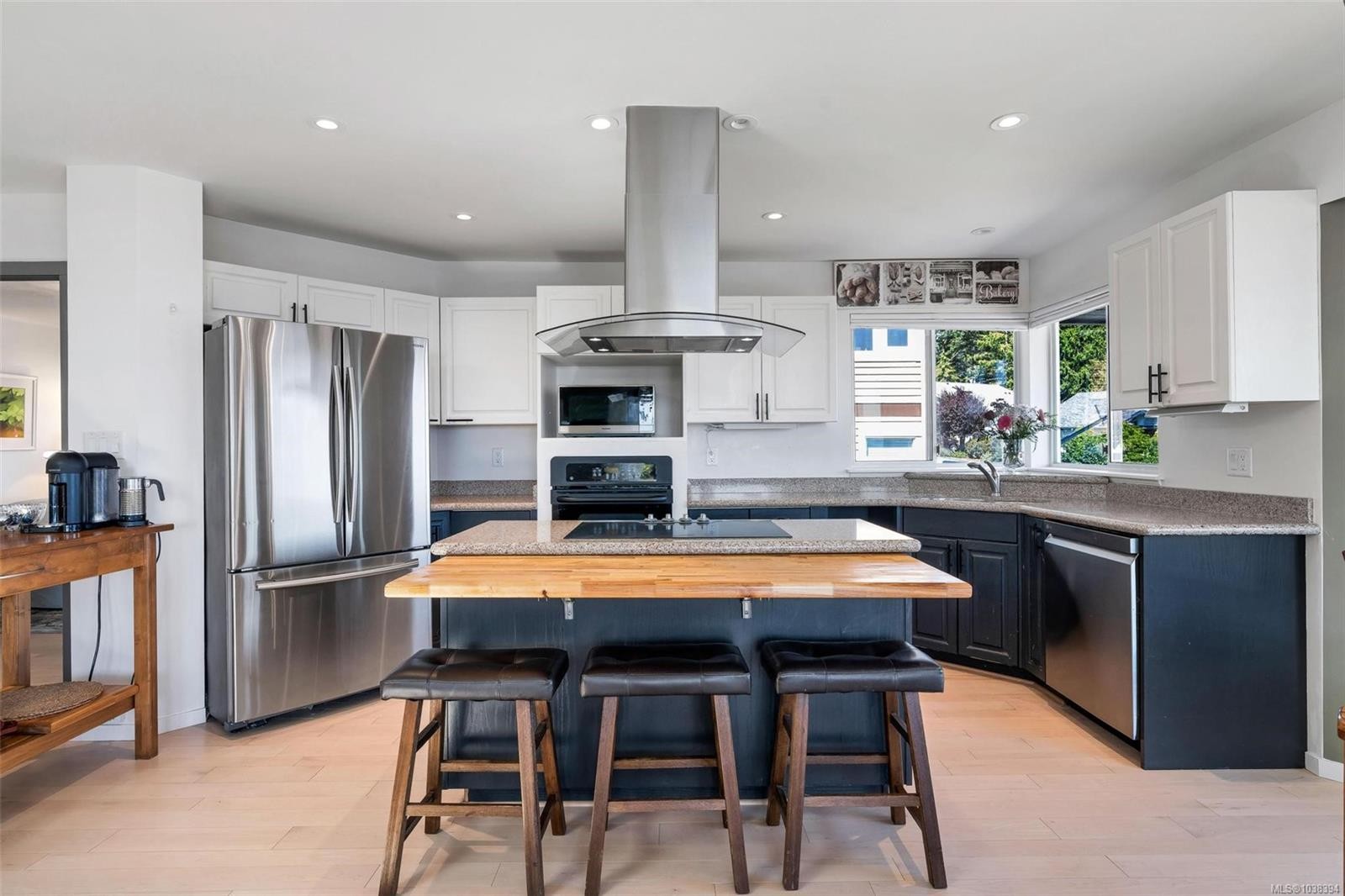 556 Marine View, Cobble Hill, BC