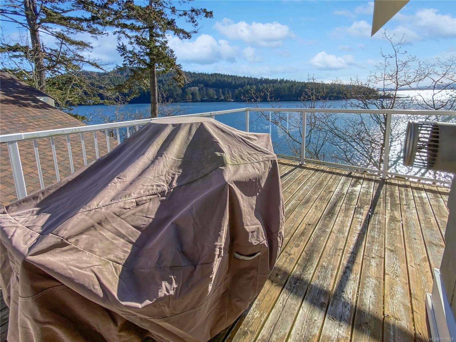 #10C-2315 Mackinnon Rd, Pender Island, BC