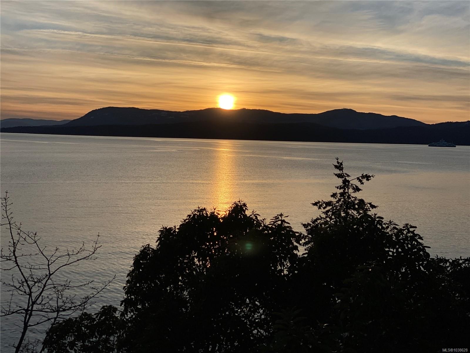#10C-2315 Mackinnon Rd, Pender Island, BC
