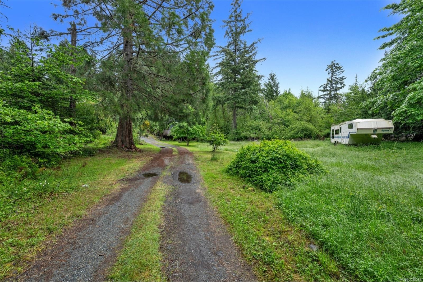 1865 Oldham Rd, Shawnigan Lake, BC