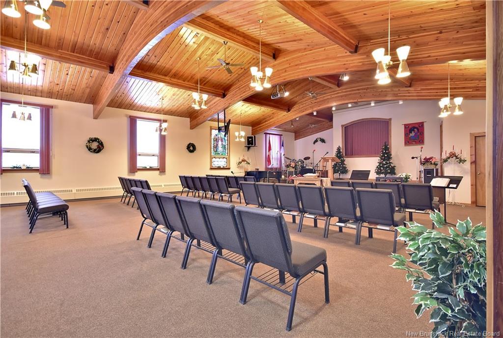 98 Mcnair Dr, Nackawic, NB