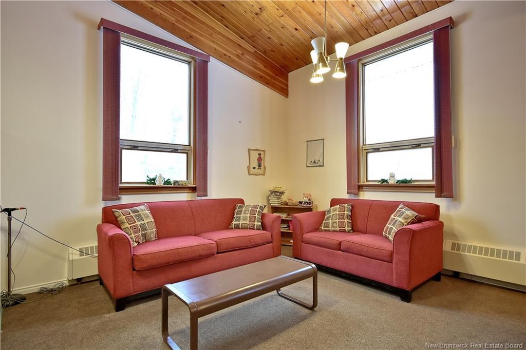 98 Mcnair Dr, Nackawic, NB