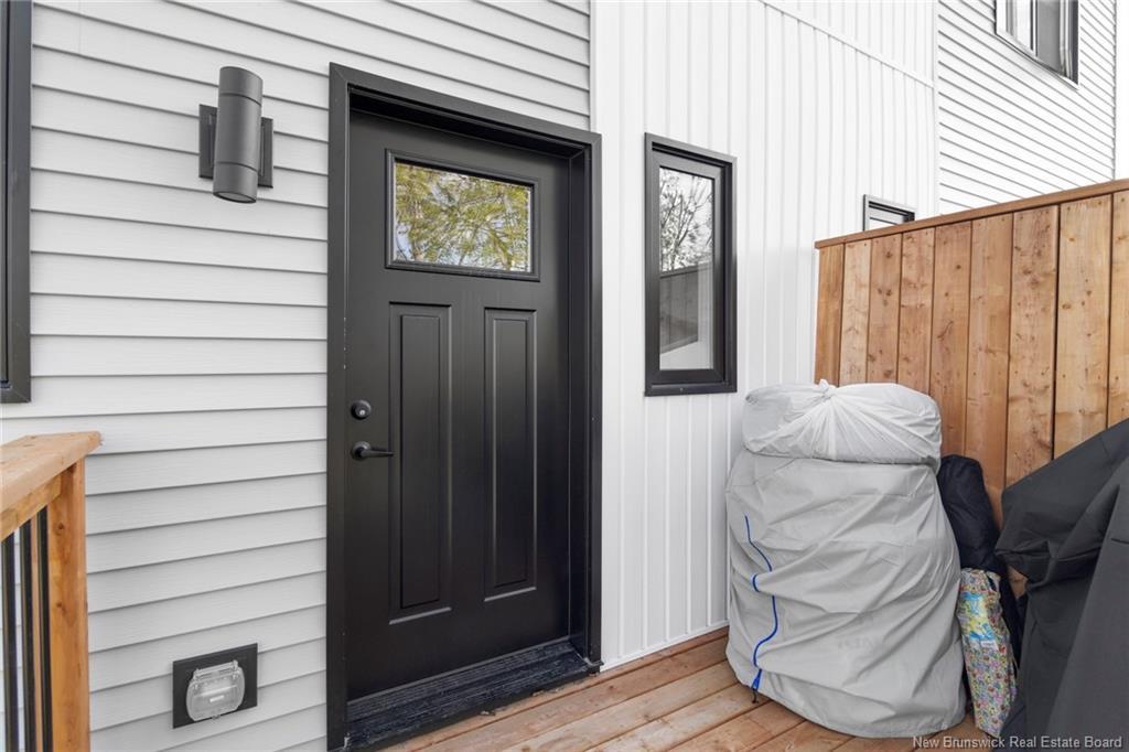 4 Westwood Dr, Fredericton, NB